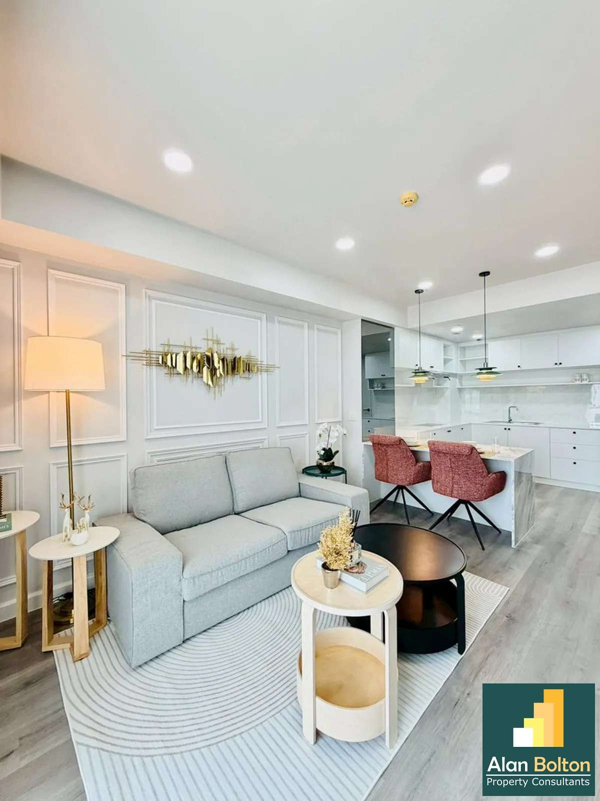 One bedroom Condo For Sale in Khatalo