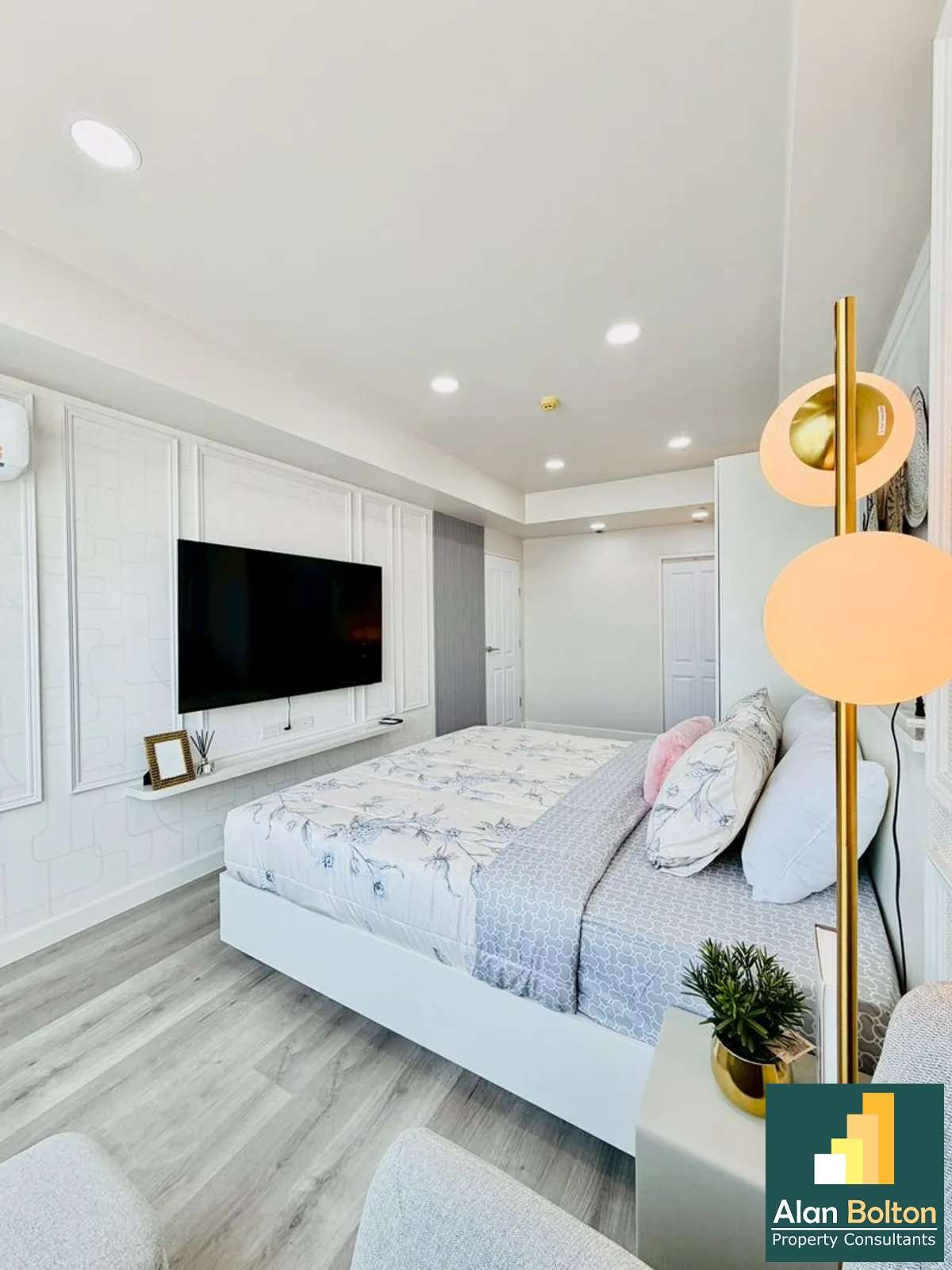 One bedroom Condo For Sale in Khatalo photo 10