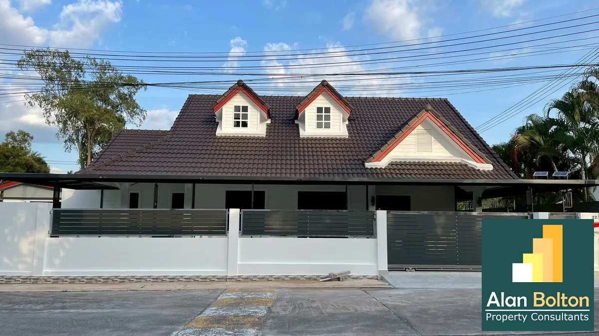 Pool villa 3 Bedrooms 3 Bathrooms in East pattaya photo 2