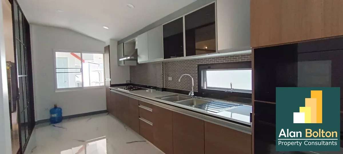 Pool villa 3 Bedrooms 3 Bathrooms in East pattaya photo 10