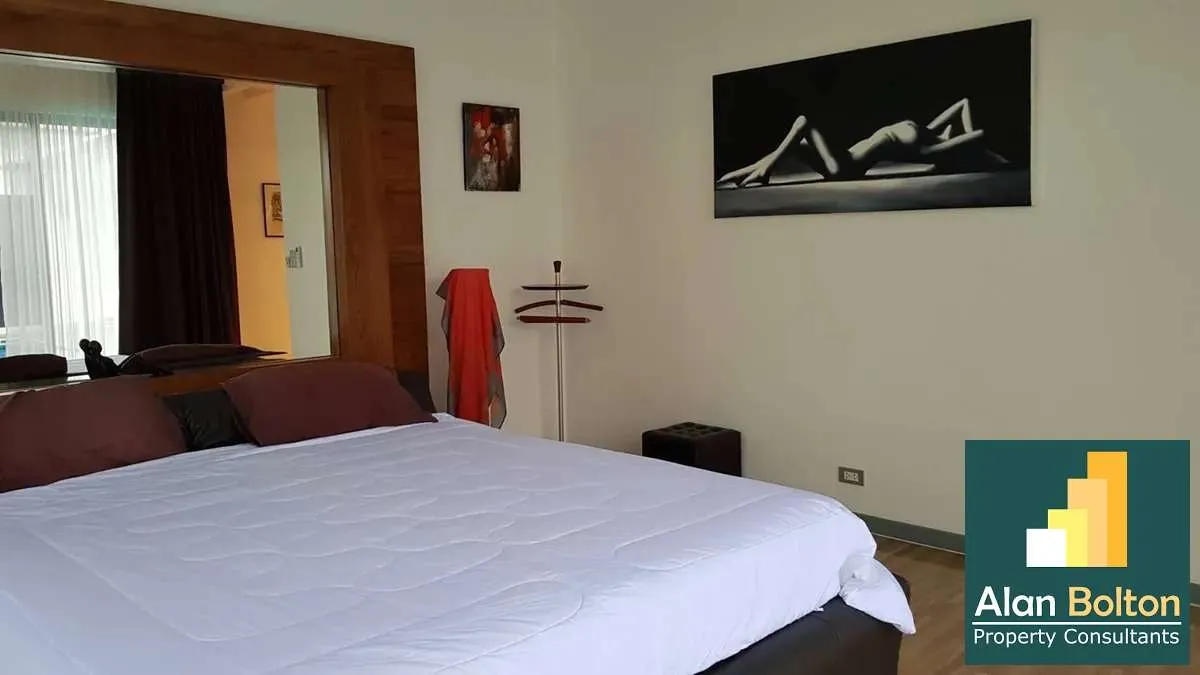 Pool villa 4 Bedrooms 5 Bathrooms in East Pattaya photo 3
