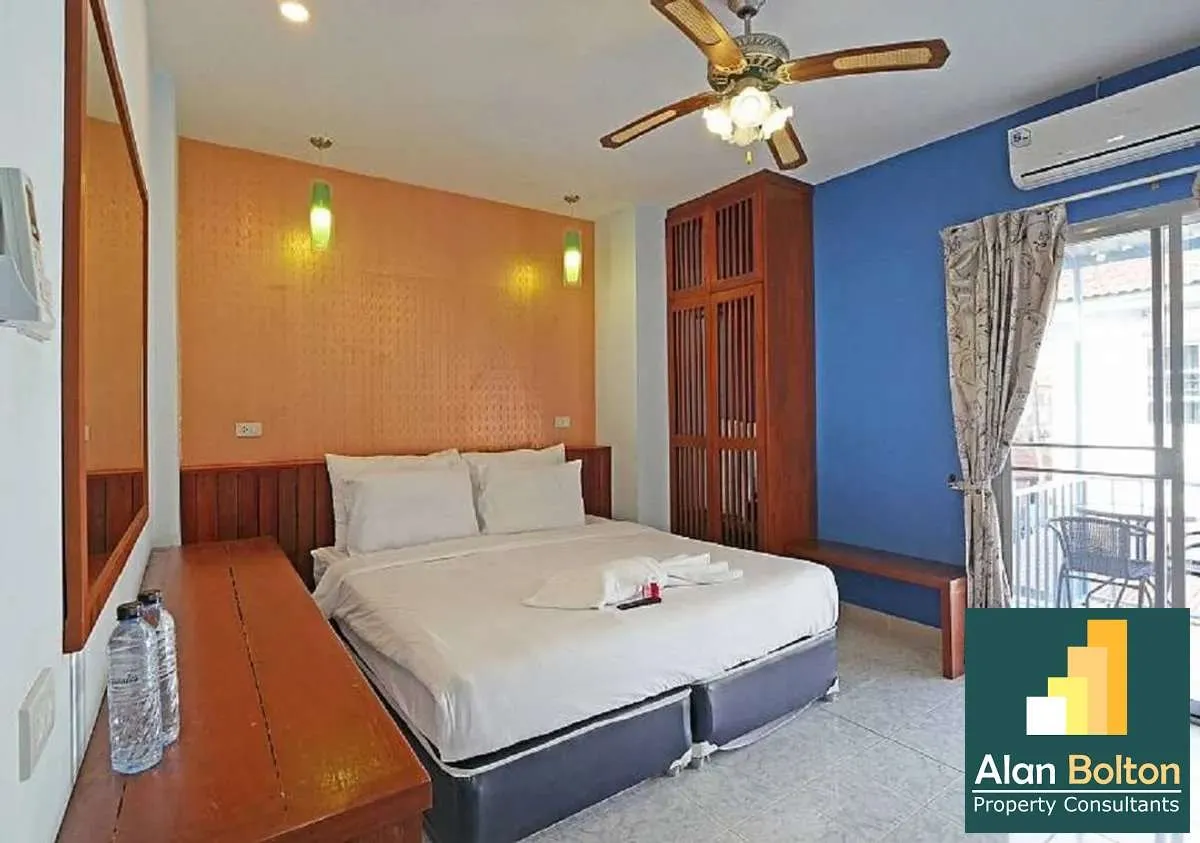 Pool Villa 7 Bedrooms 8 Bathrooms in Jomtien photo 4
