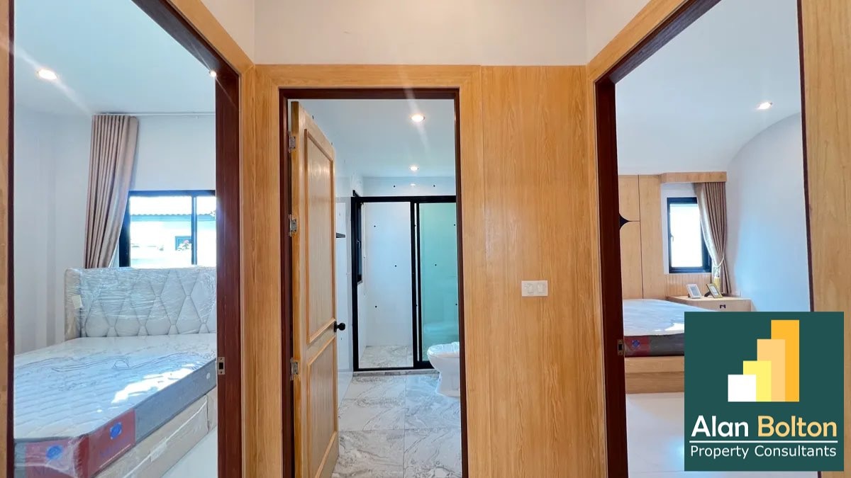 Garden Type 3 Bedrooms 2 Bathrooms in East pattaya photo 10