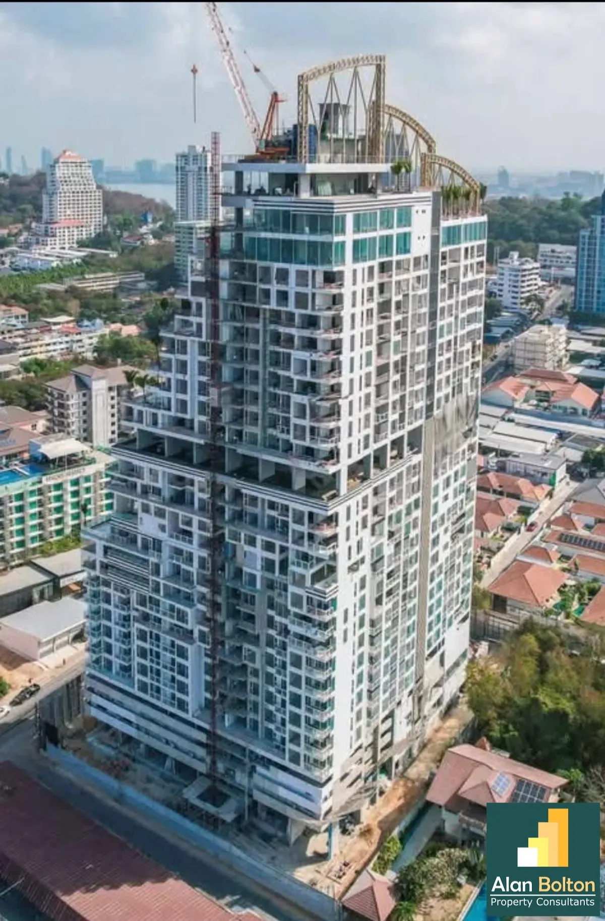 Sea view jomtien 3 Bedrooms 3 Bathrooms in Pratumnak