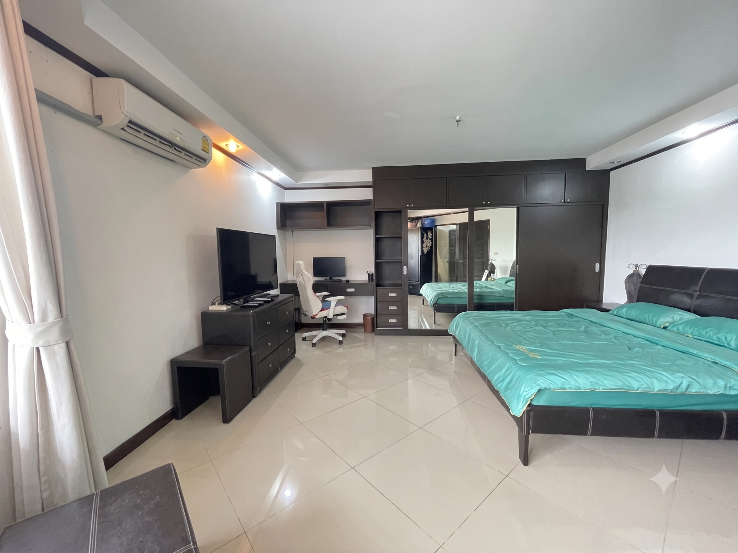Partial Ocean View 2 Beds 2 Baths at Jomtien Paradise Condo photo 25