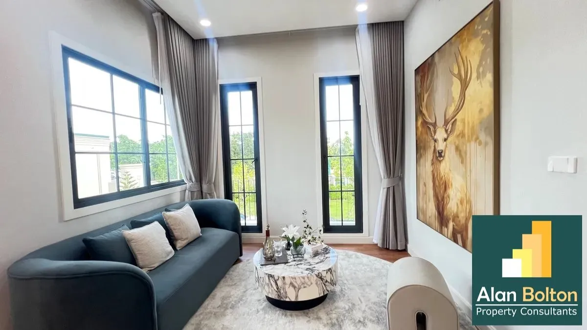 Pool villa 4 Bedrooms 6 Bathrooms in East Pattaya photo 15
