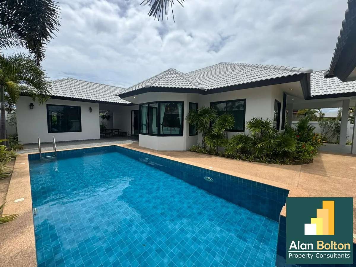 Brand New Modern 4 Bed 3 Bath Pool Villa In East Pattaya