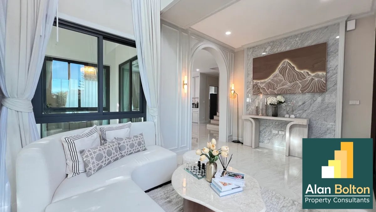 Modern Elegance 3 Bedrooms 4 Bathrooms in East Pattata photo 3