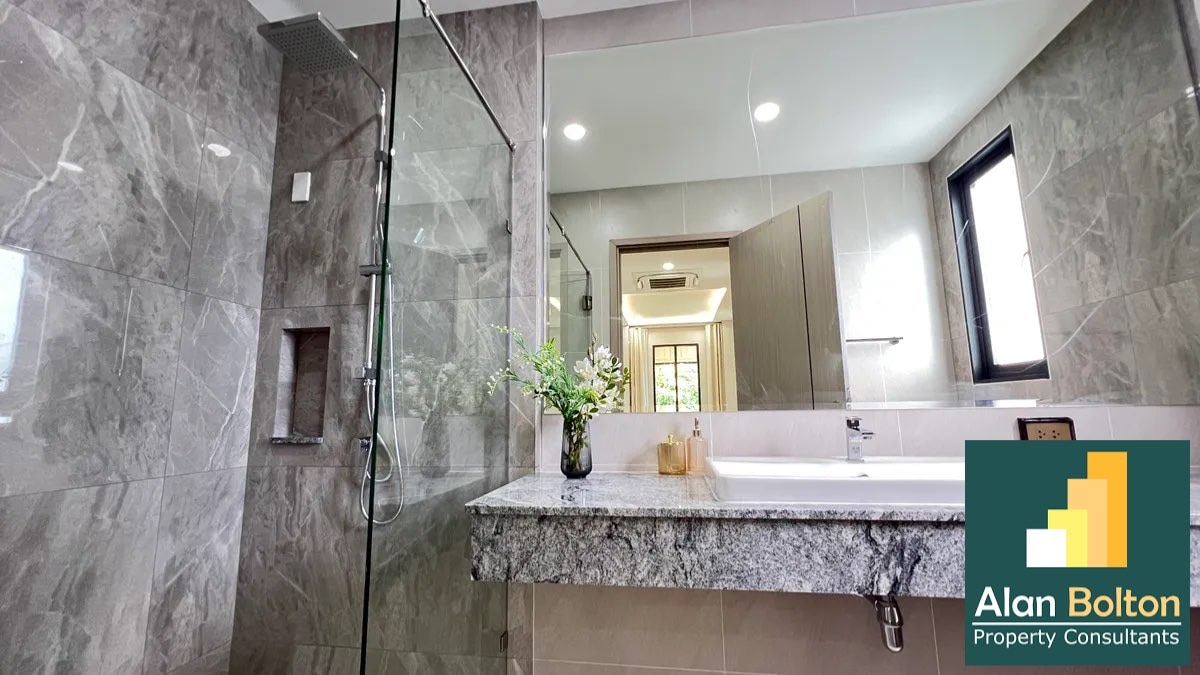 Modern Elegance 3 Bedrooms 4 Bathrooms in East Pattata photo 17