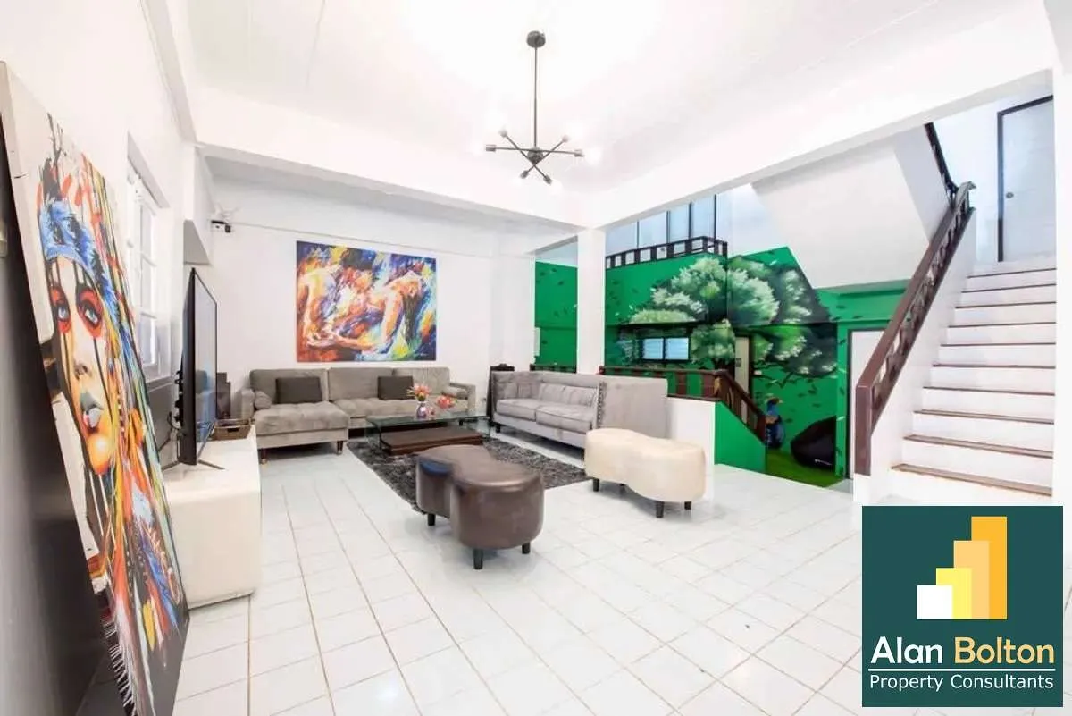 Pool Villa 12 Bedrooms 14 Bathrooms in Jomtien photo 17