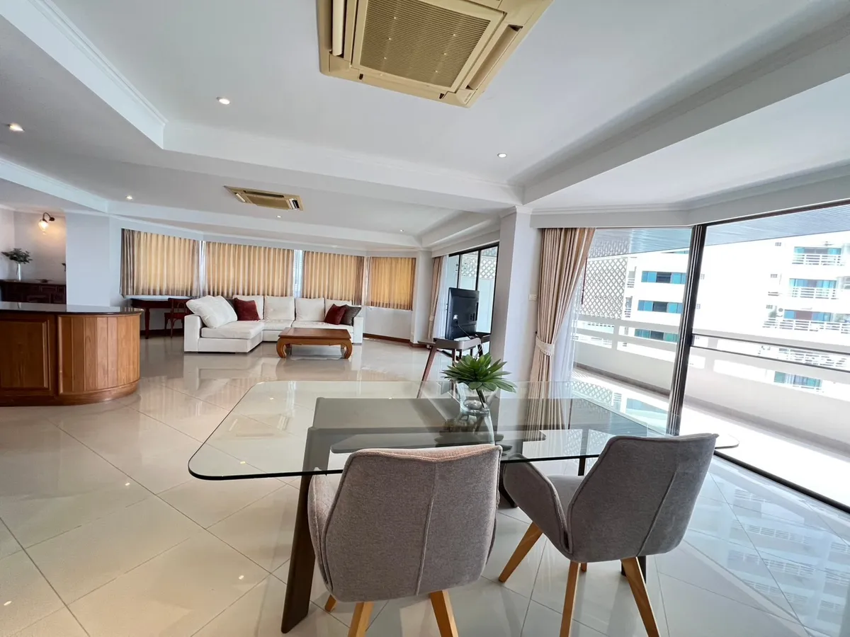 Pool Villa 12 Bedrooms 14 Bathrooms in Jomtien photo 32