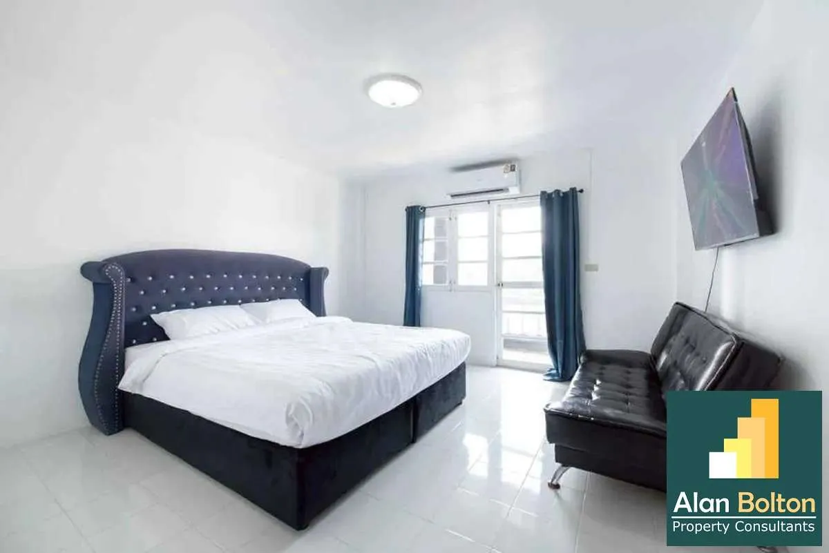 Pool Villa 12 Bedrooms 14 Bathrooms in Jomtien photo 7