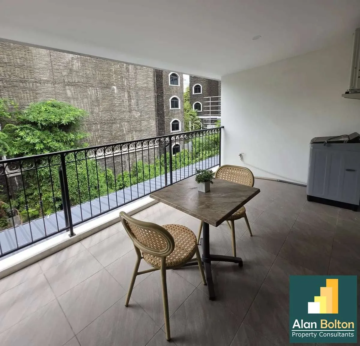 Large Apartment For Rent In Pratumnak Soi 4 photo 7