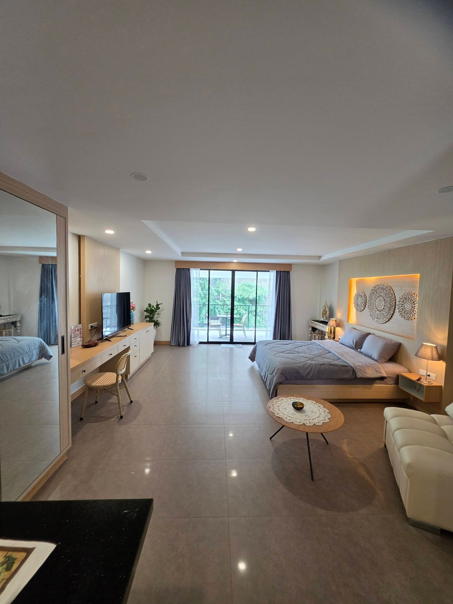 Large Apartment For Rent In Pratumnak Soi 4 photo 15