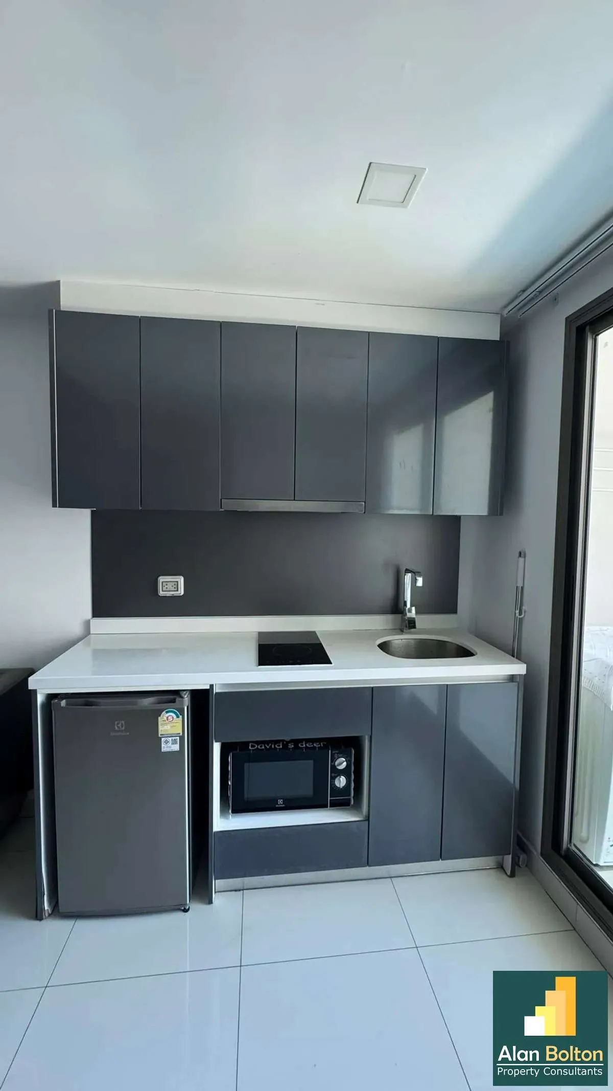One Bedroom Condo For Rent Arcadia Continental photo 11