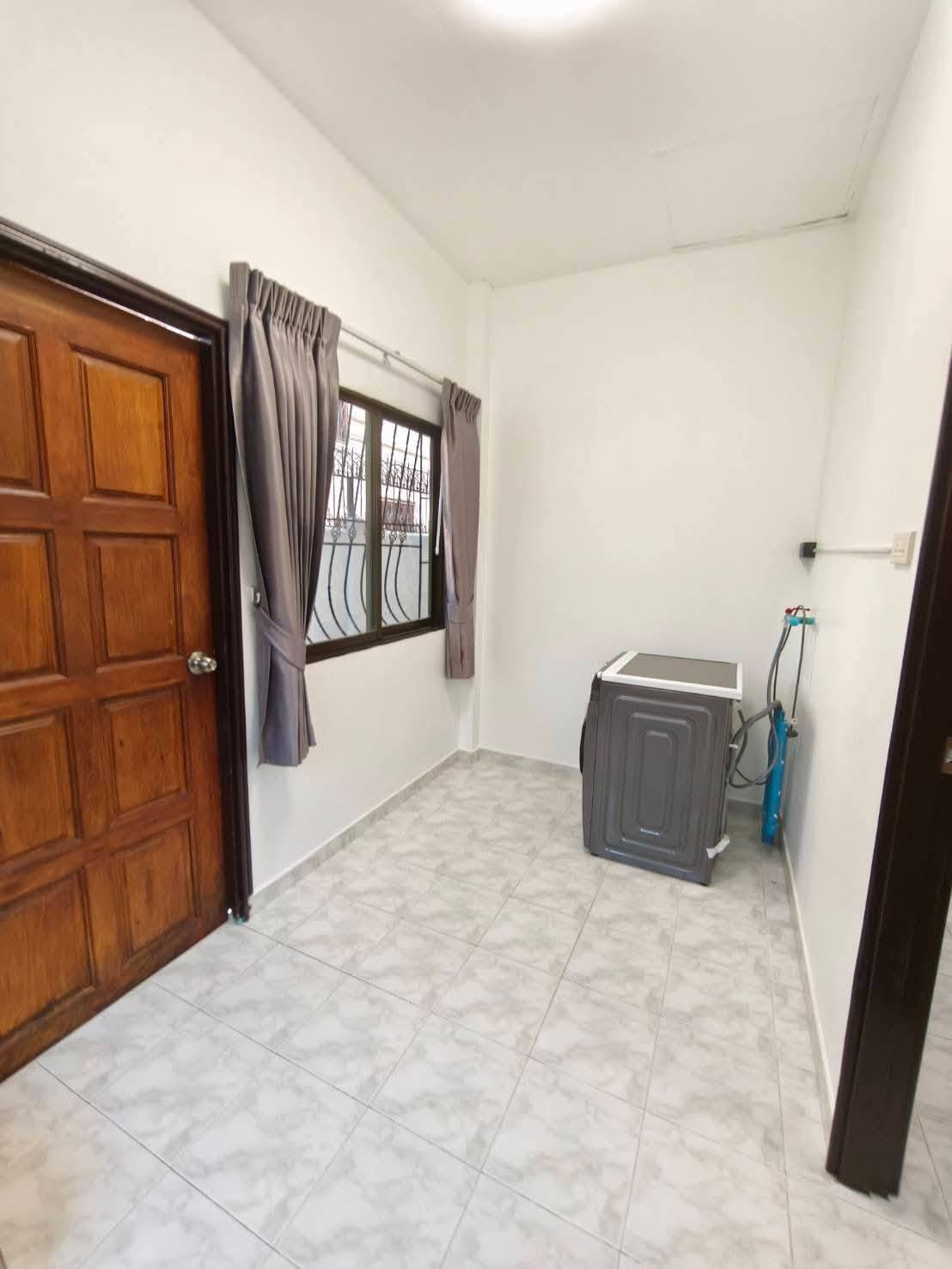 Newly Renovated Modern Pool Villa For Rent In Tepprasit photo 18