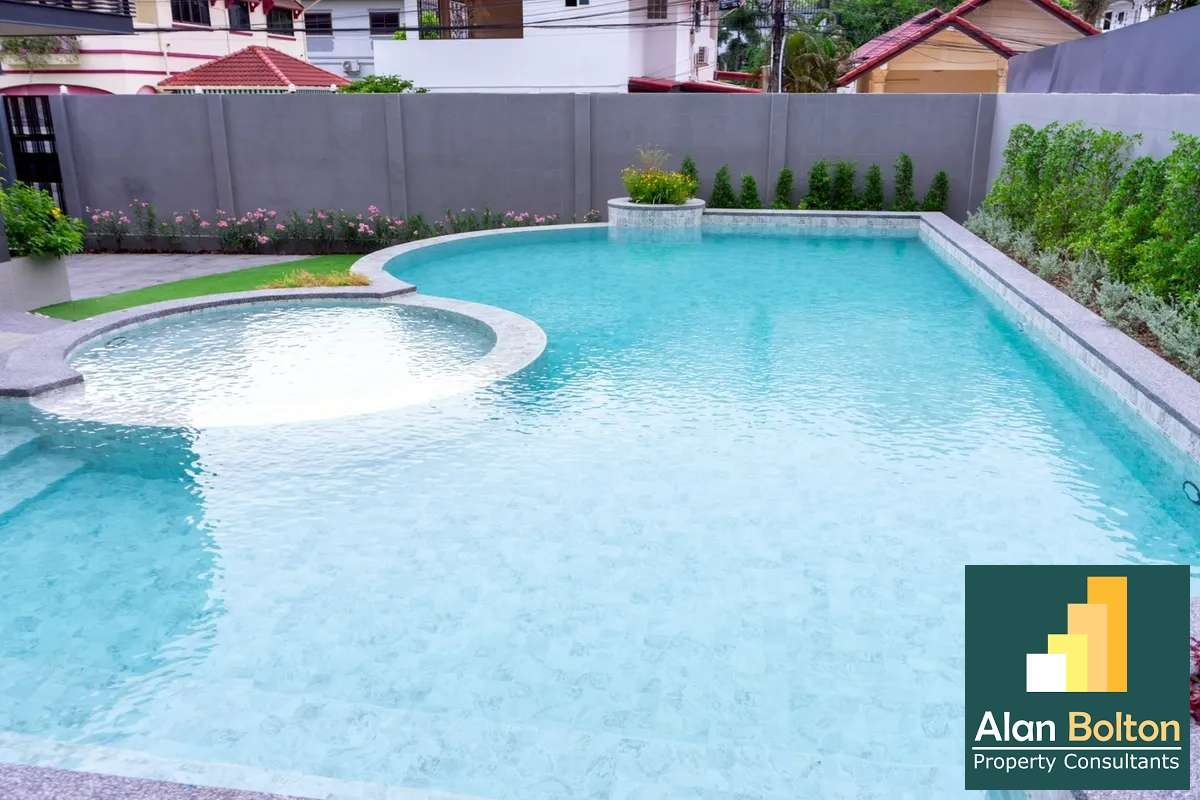 Newly Renovated Modern Pool Villa For Rent In Tepprasit photo 7