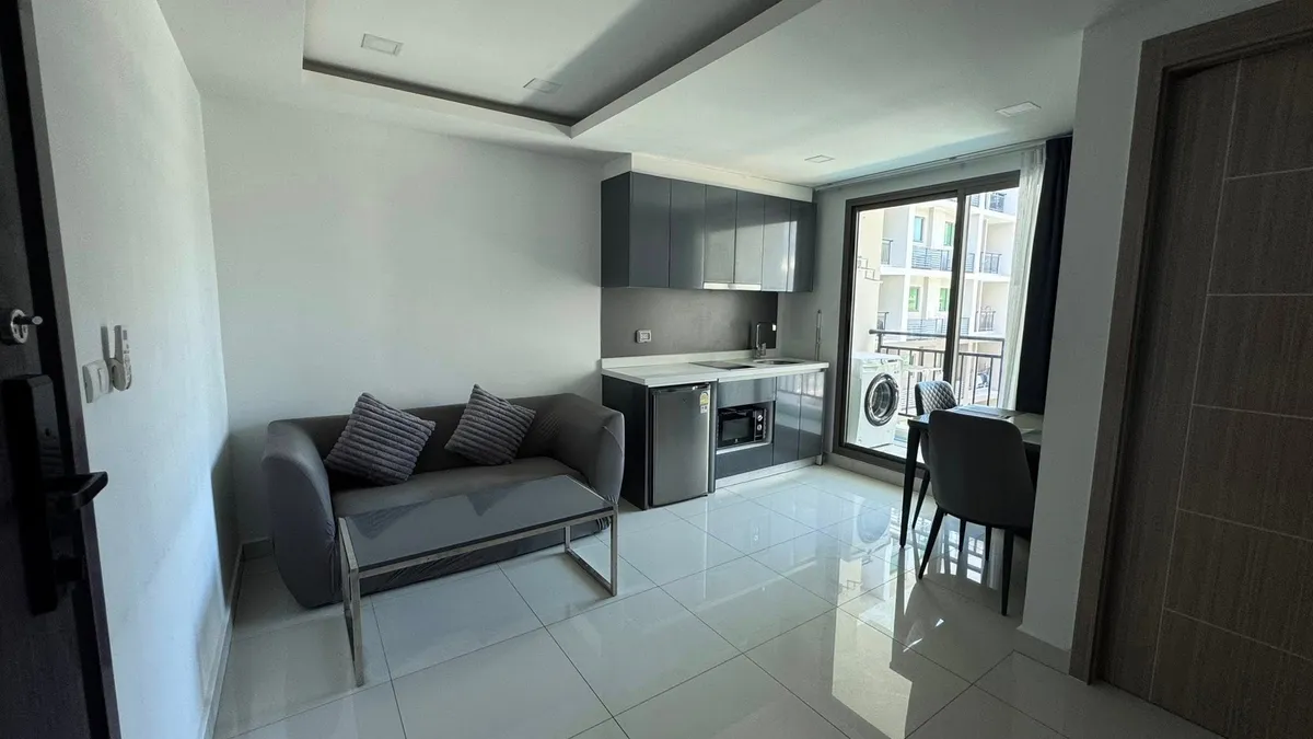 4 Bedrooms 3 Bathrooms House For rent in Banglamung photo 13