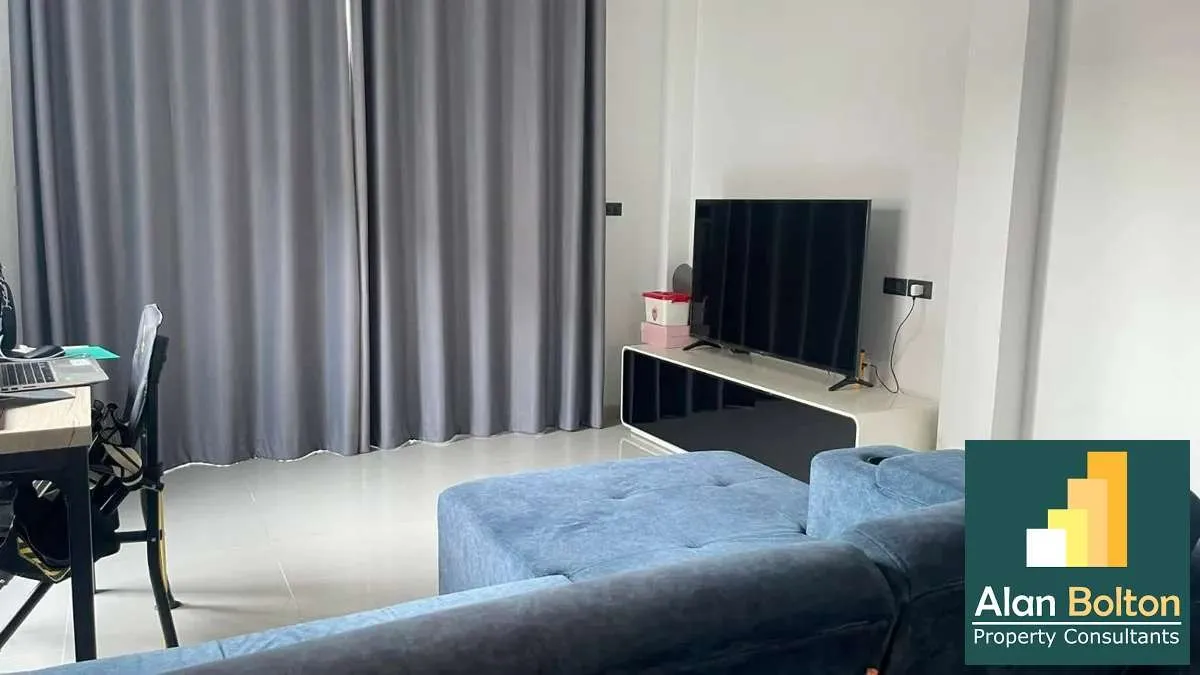 4 Bedrooms 3 Bathrooms House For rent in Banglamung photo 4