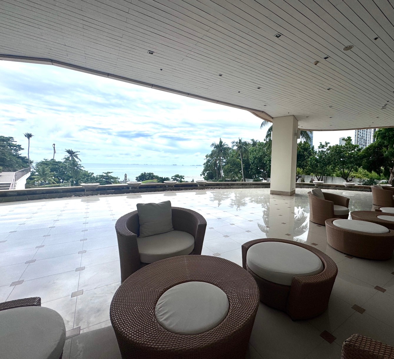 1 Bedroom 2 Bathroom in Beach front property at Wongamat beach photo 29