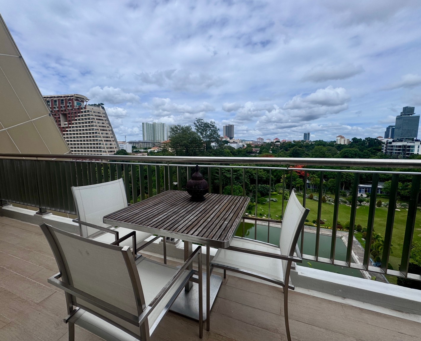 1 Bedroom 2 Bathroom in Beach front property at Wongamat beach photo 36
