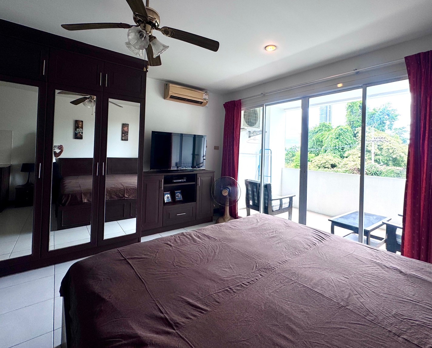 1 Bedroom 2 Bathroom in Beach front property at Wongamat beach photo 25