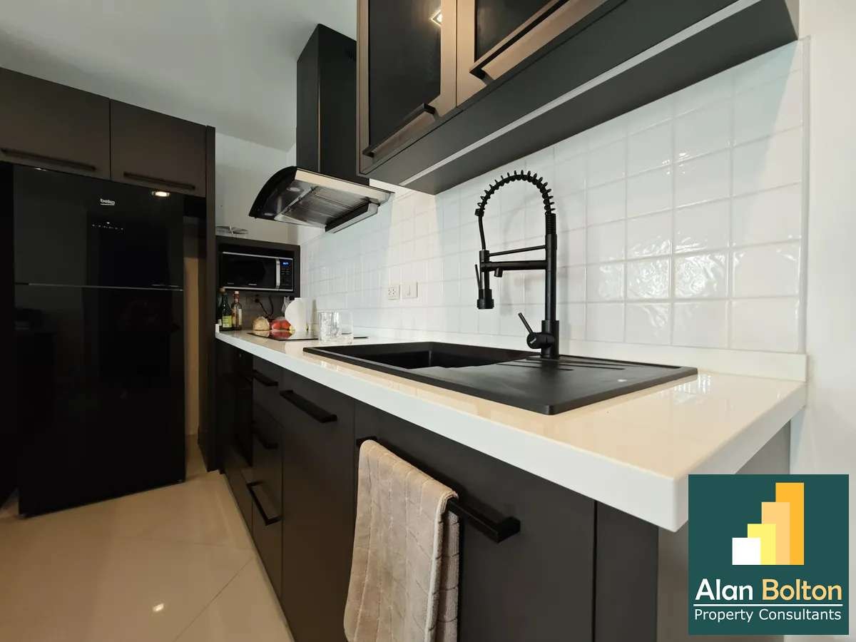 Brand New renovated 2 Bed condo For Sale , In Wongamat photo 9