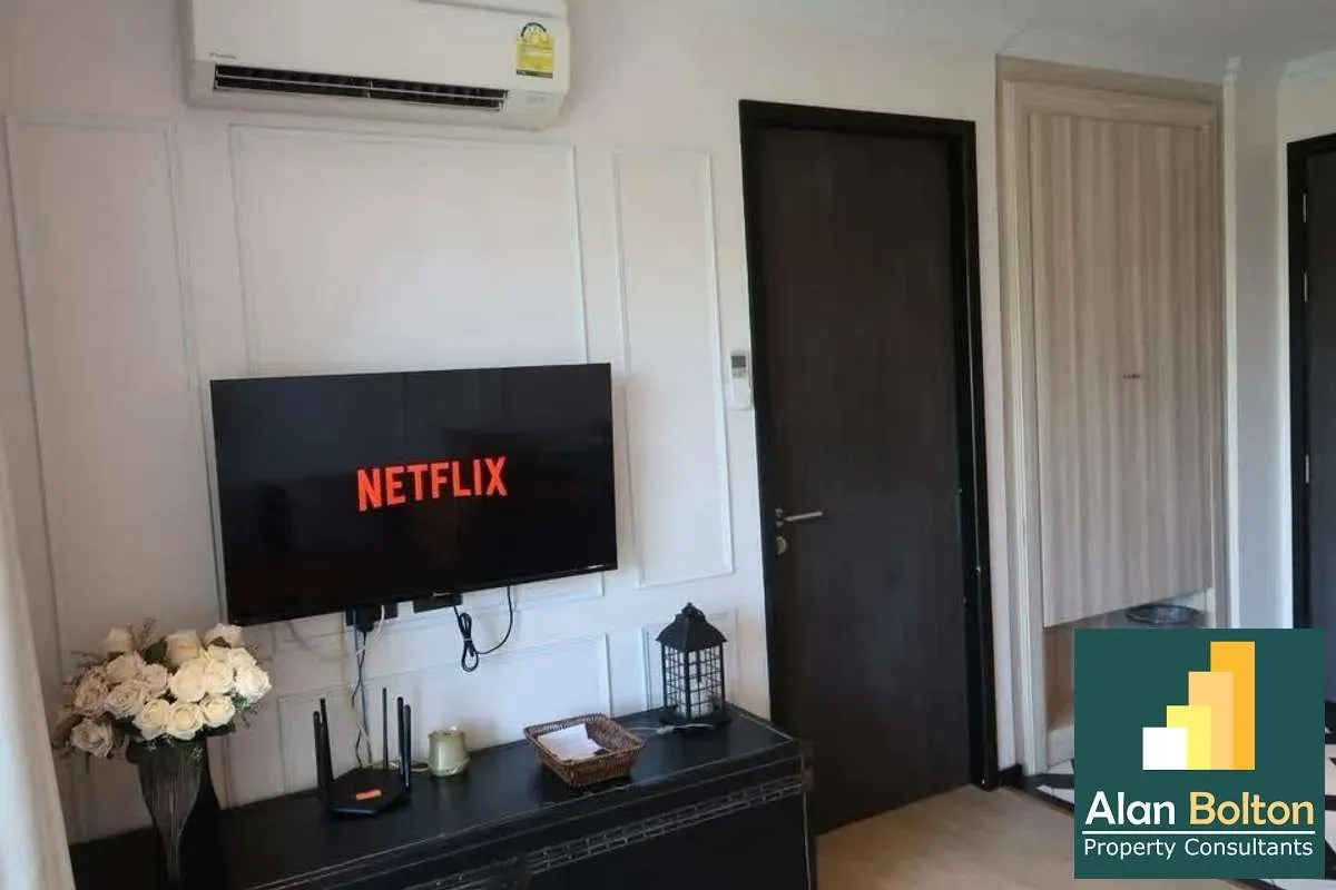 One Bed Room Condo For Sale in Jomtien photo 2