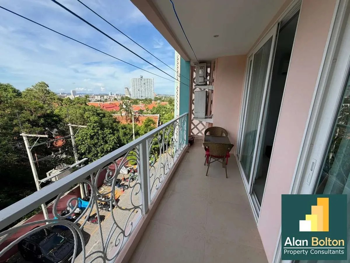 Spacious Two Bed Two-Bathroom Unit in Popular Jomtien Condo