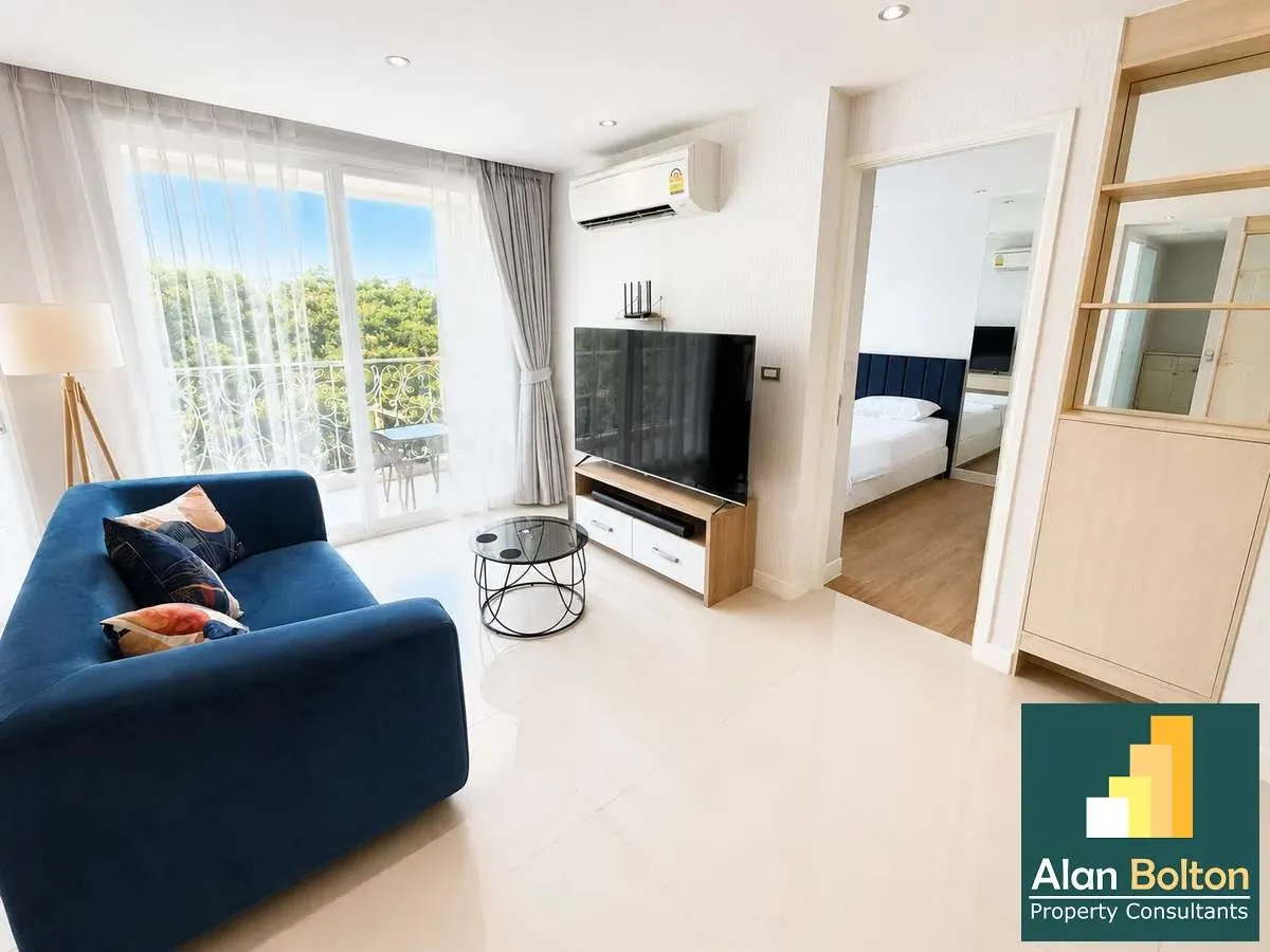 Spacious Two Bed Two-Bathroom Unit in Popular Jomtien Condo photo 8