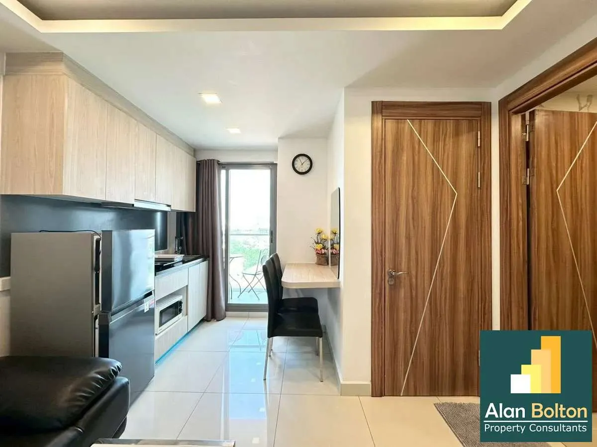 One Bedroom Condo For Sale in Arcadia Beach Rosort photo 6