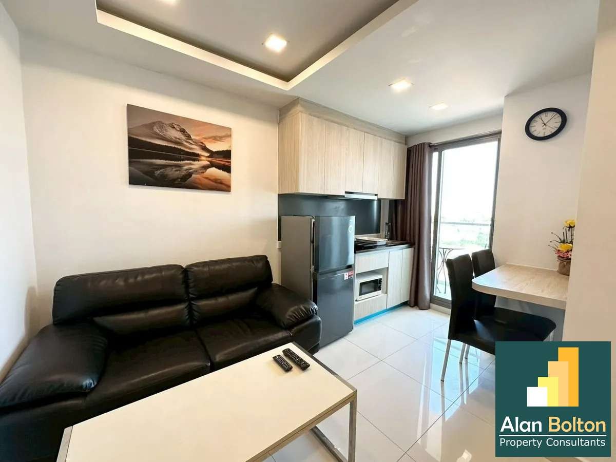One Bedroom Condo For Sale in Arcadia Beach Rosort