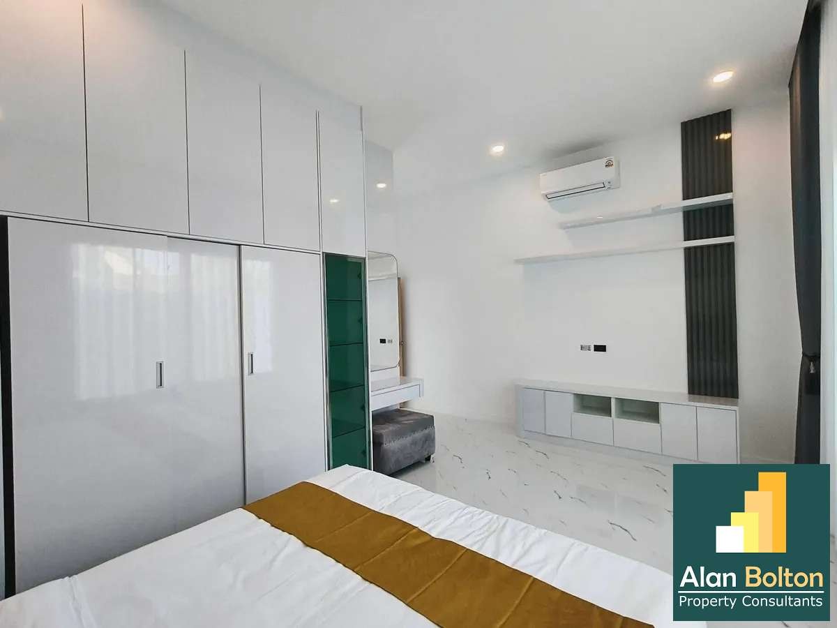 Newly Brand New Pool Villa 4 bedrooms 5 bathrooms in Siam Country Club for SALE photo 4