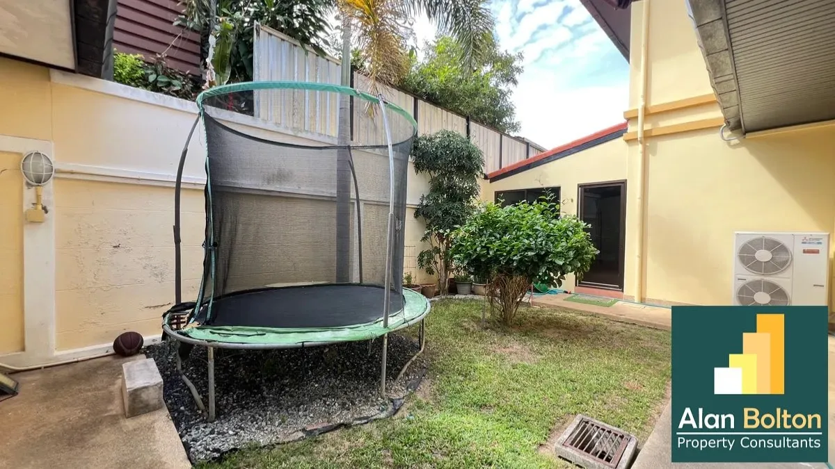 Pool villa 5 Bedrooms 6 Bathrooms in Mapprachan photo 13