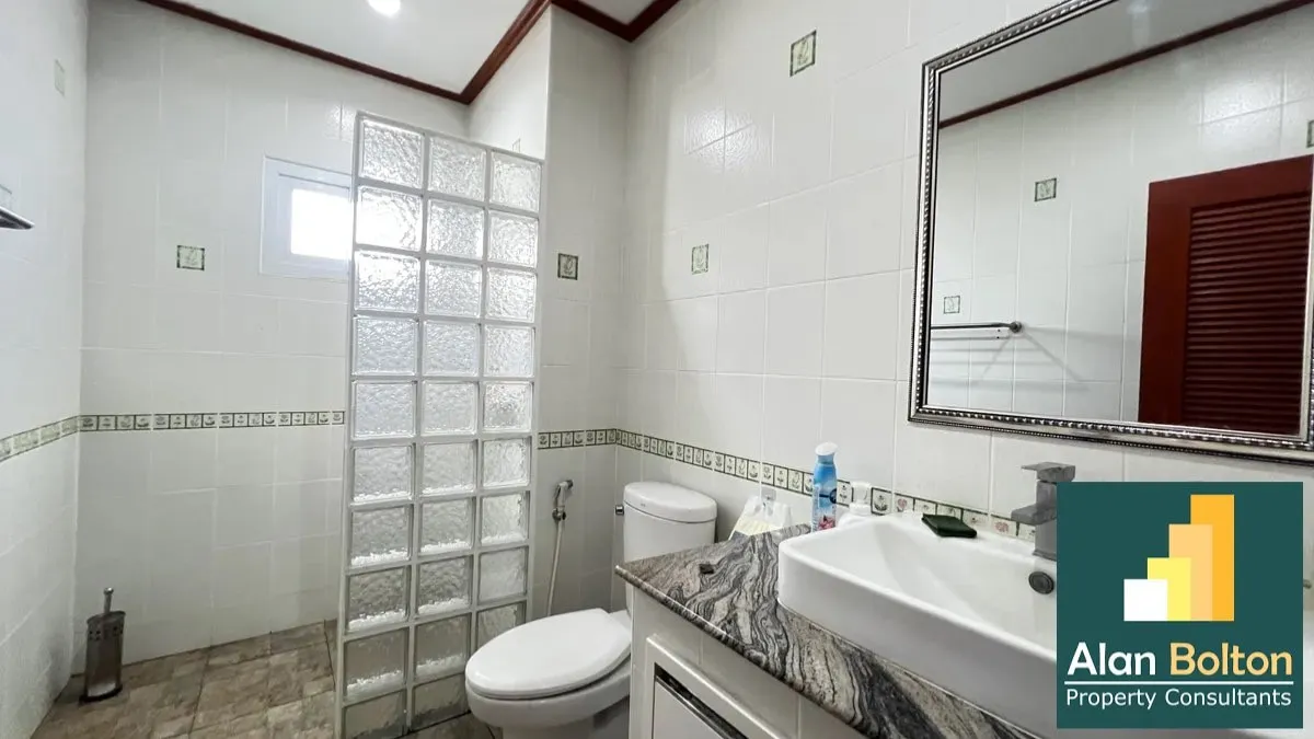 Pool villa 5 Bedrooms 6 Bathrooms in Mapprachan photo 9