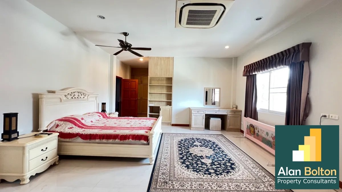 Pool villa 5 Bedrooms 6 Bathrooms in Mapprachan photo 8