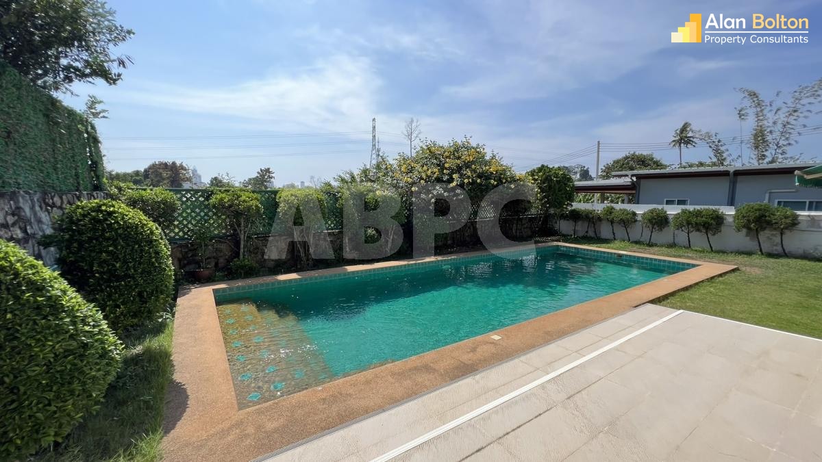 3 Bed 2 Bath in East Pattaya ABPC1233 photo 12