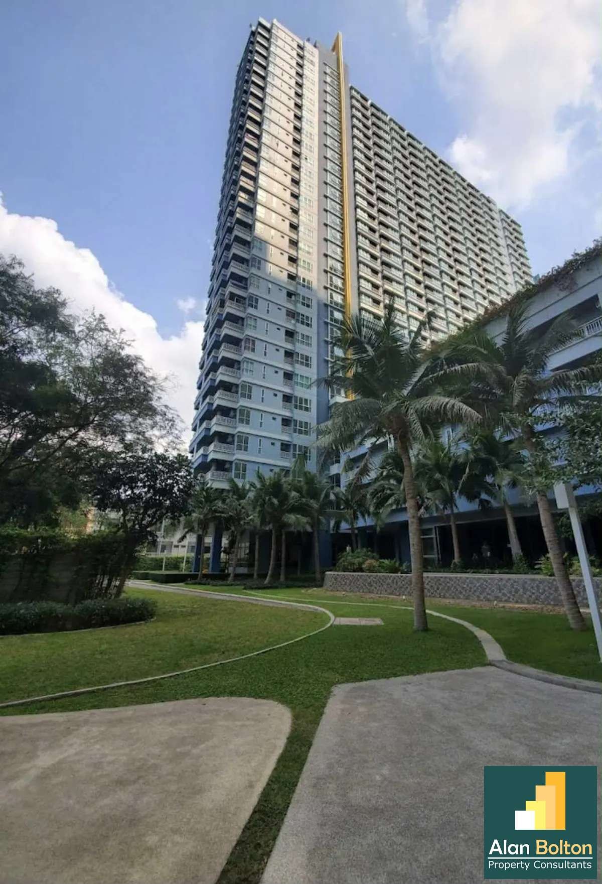 Just steps to the beach 1 bedroom 1 bathroom in Lumpini Park Beach Jomtien for RENT photo 5