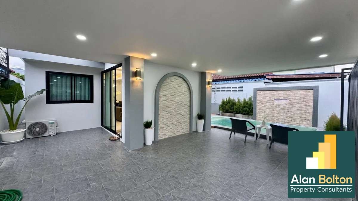 Newly Renovated Brand New 3 bedrooms 2 bathroom in East Pattaya for SALE photo 8