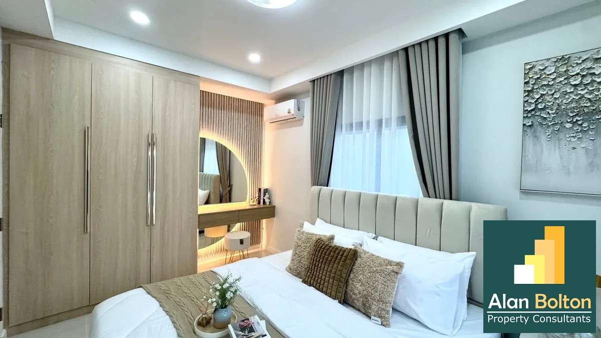 Newly Renovated Brand New 3 bedrooms 2 bathroom in East Pattaya for SALE photo 9