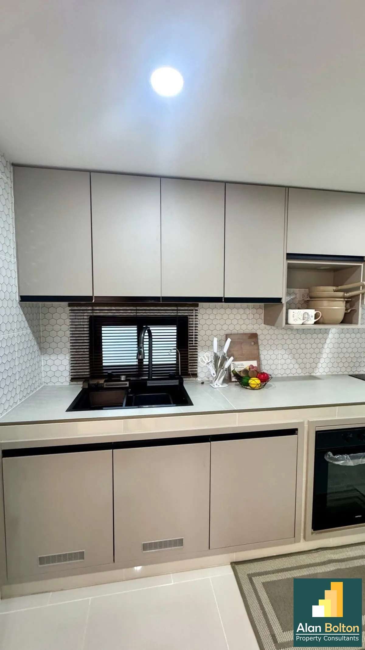 Newly Renovated Brand New 3 bedrooms 2 bathroom in East Pattaya for SALE photo 10