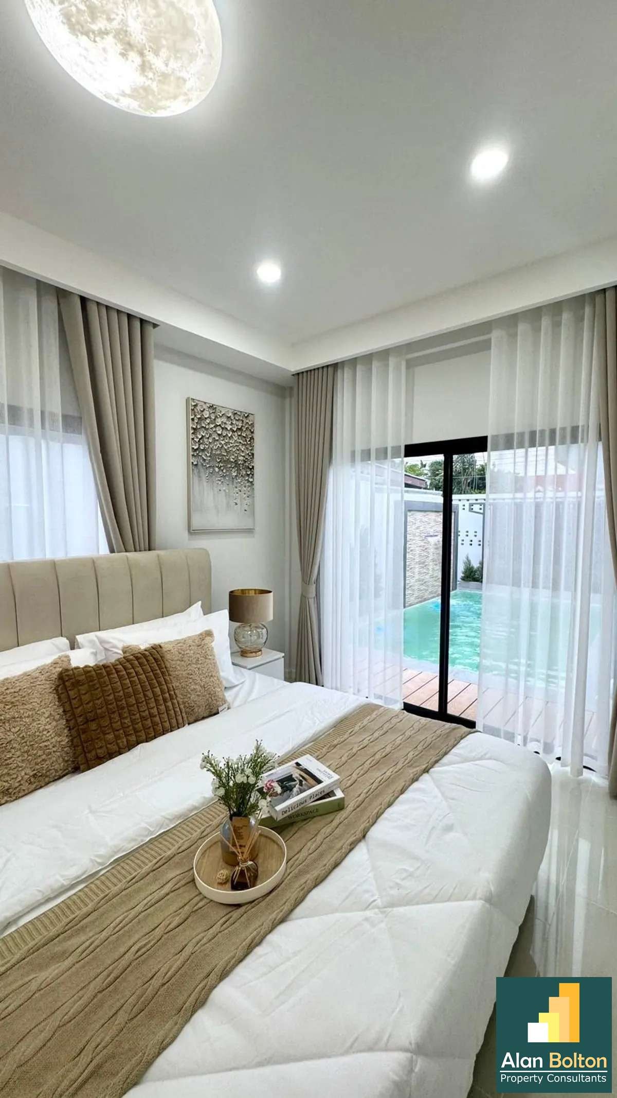Newly Renovated Brand New 3 bedrooms 2 bathroom in East Pattaya for SALE photo 5