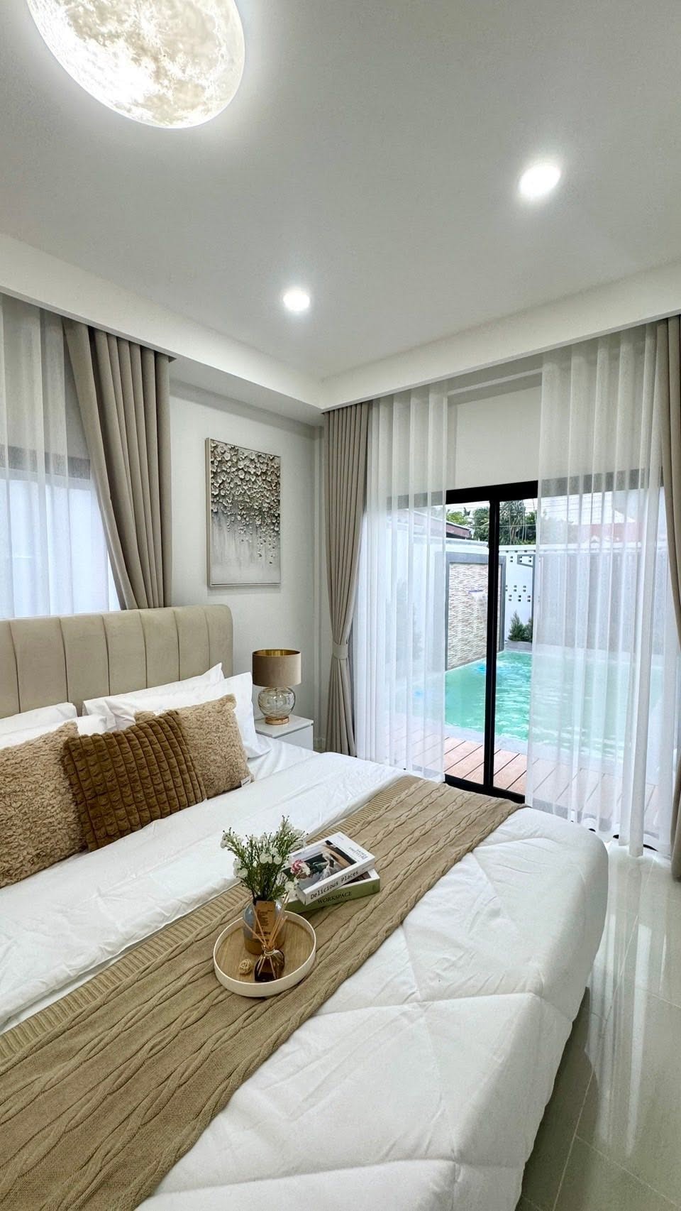 Luxury Brand New Pool Villa 4 bedrooms 6 bathrooms in Mabprachan Lake for SALE/RENT photo 75