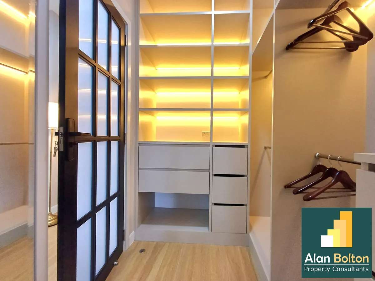 Luxury Brand New Pool Villa 4 bedrooms 6 bathrooms in Mabprachan Lake for SALE/RENT photo 26