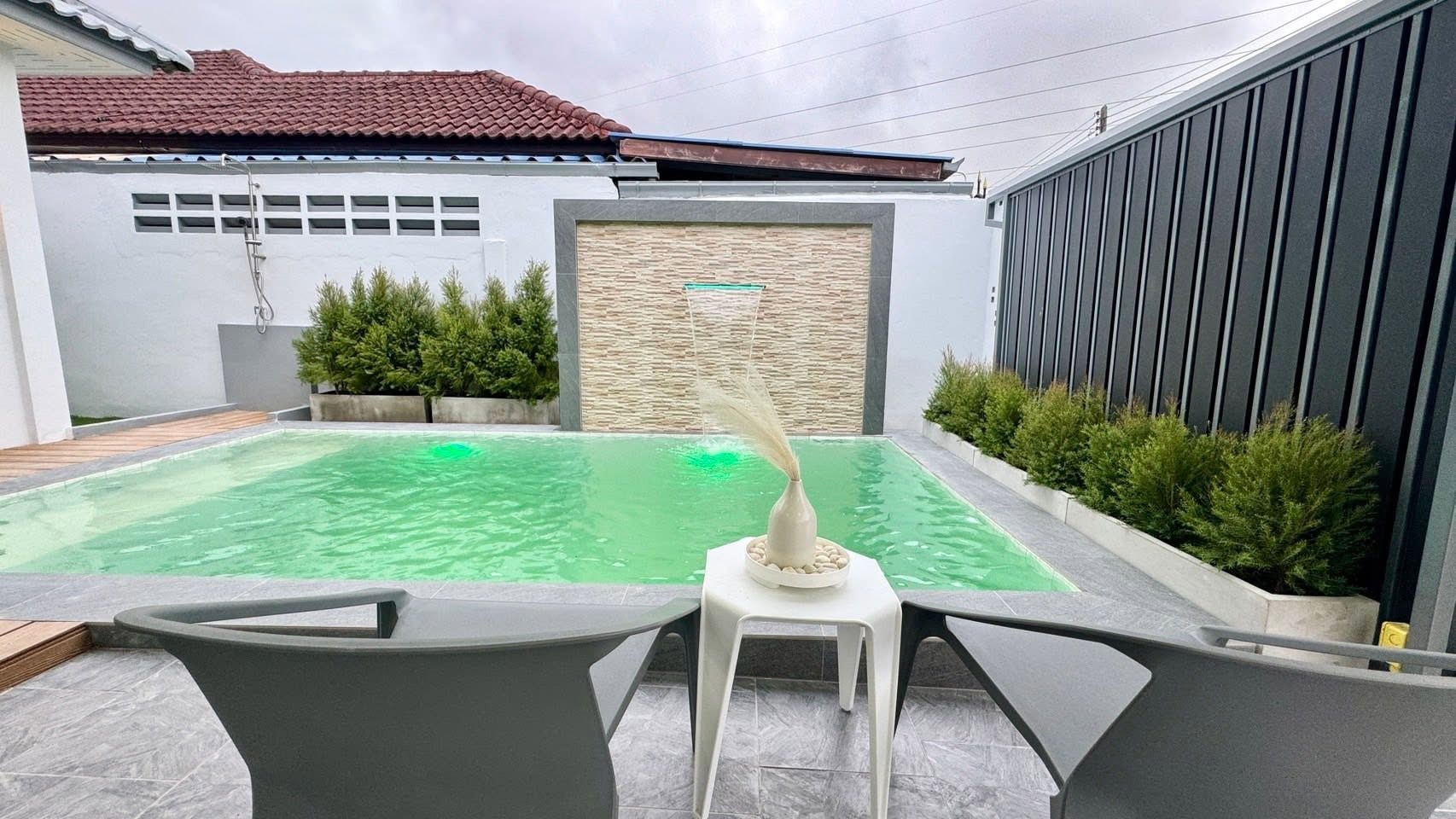 Luxury Brand New Pool Villa 4 bedrooms 6 bathrooms in Mabprachan Lake for SALE/RENT photo 71