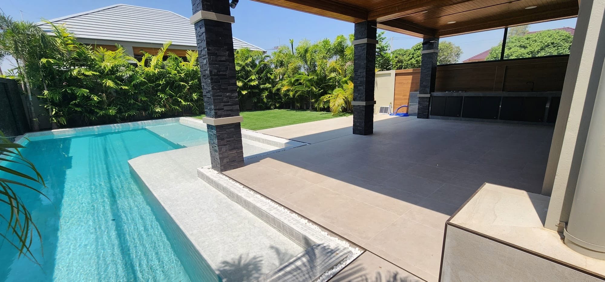 Luxury Brand New Pool Villa 4 bedrooms 6 bathrooms in Mabprachan Lake for SALE/RENT photo 84