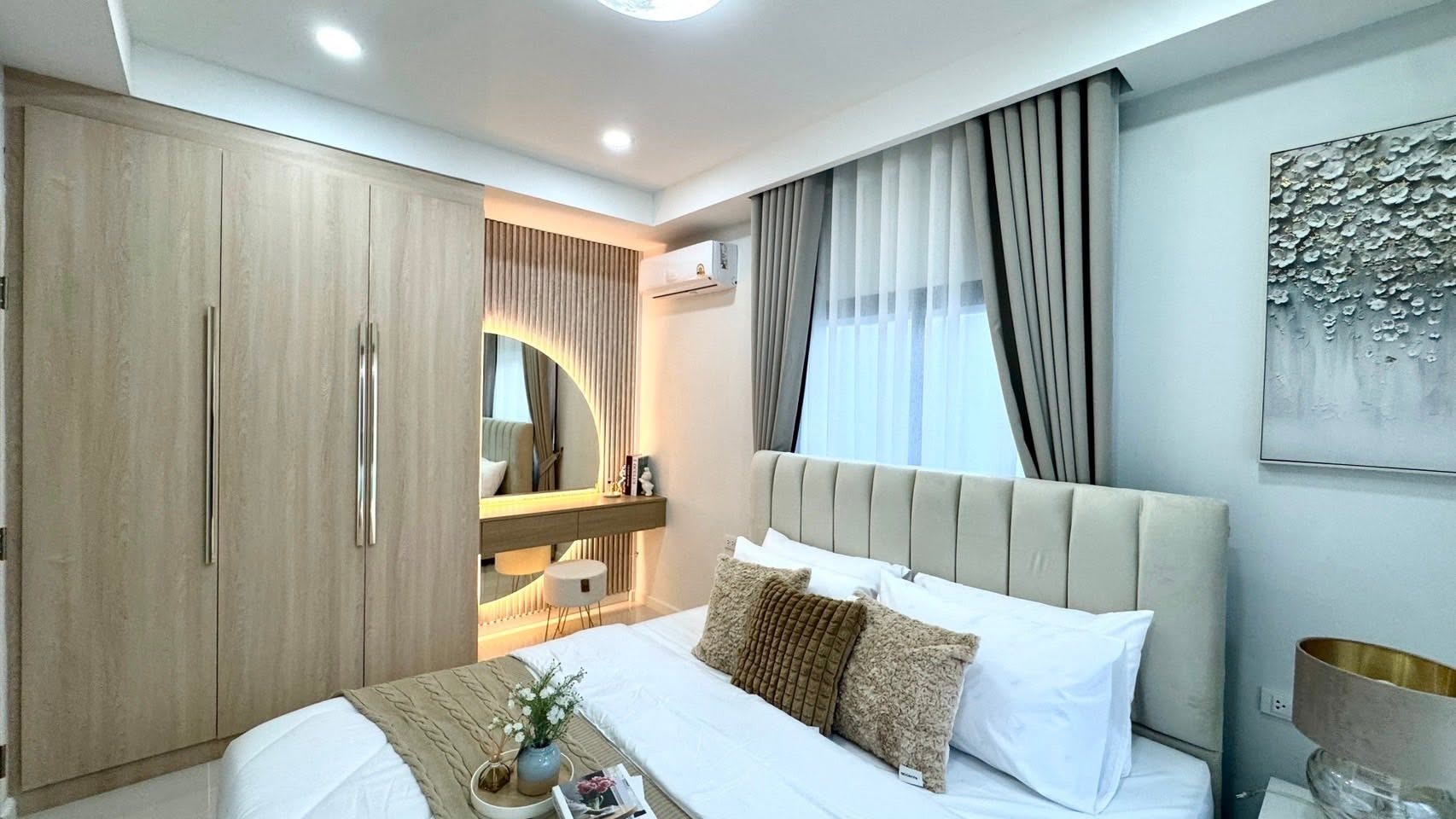 Luxury Brand New Pool Villa 4 bedrooms 6 bathrooms in Mabprachan Lake for SALE/RENT photo 76