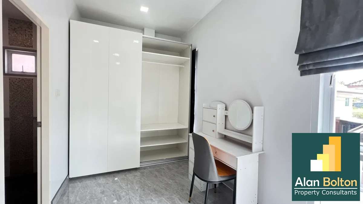 2 Storey House 3 Bedrooms 3 Bathrooms in East Pattaya photo 20