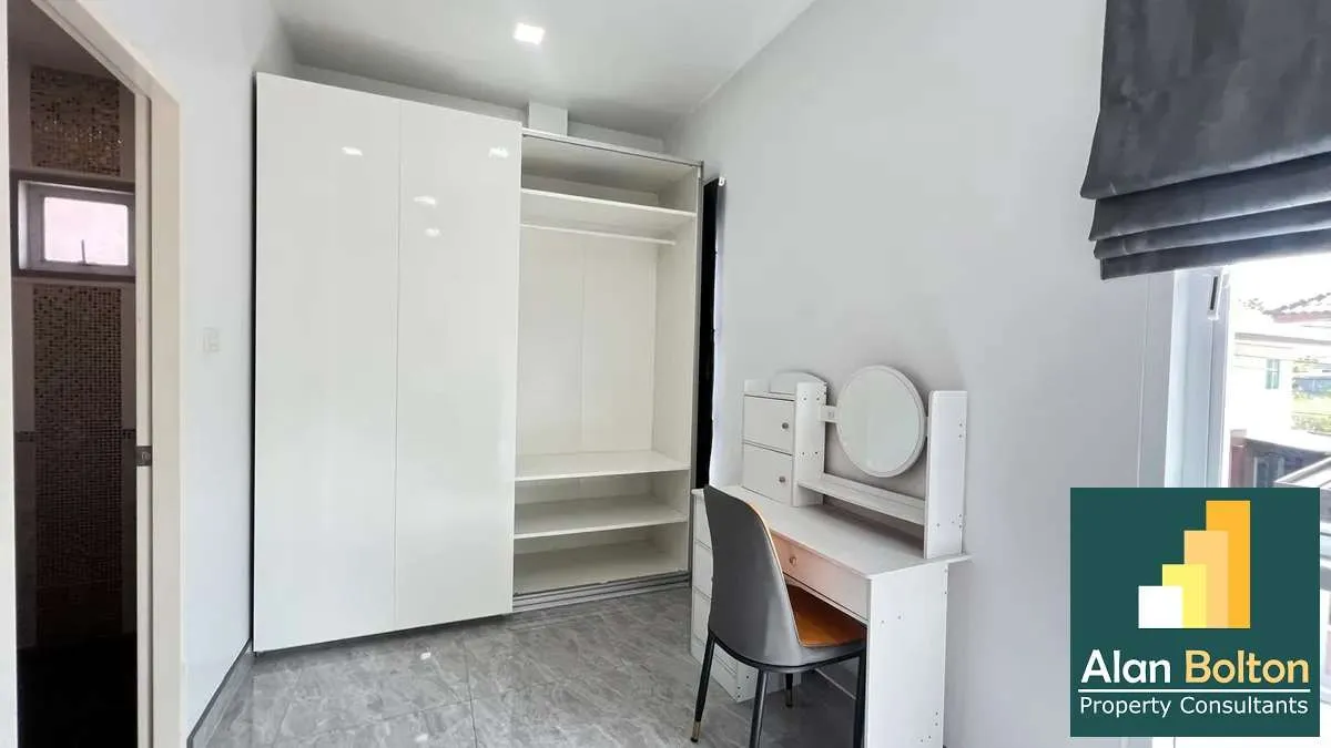 2 Storey House 3 Bedrooms 3 Bathrooms in East Pattaya photo 19