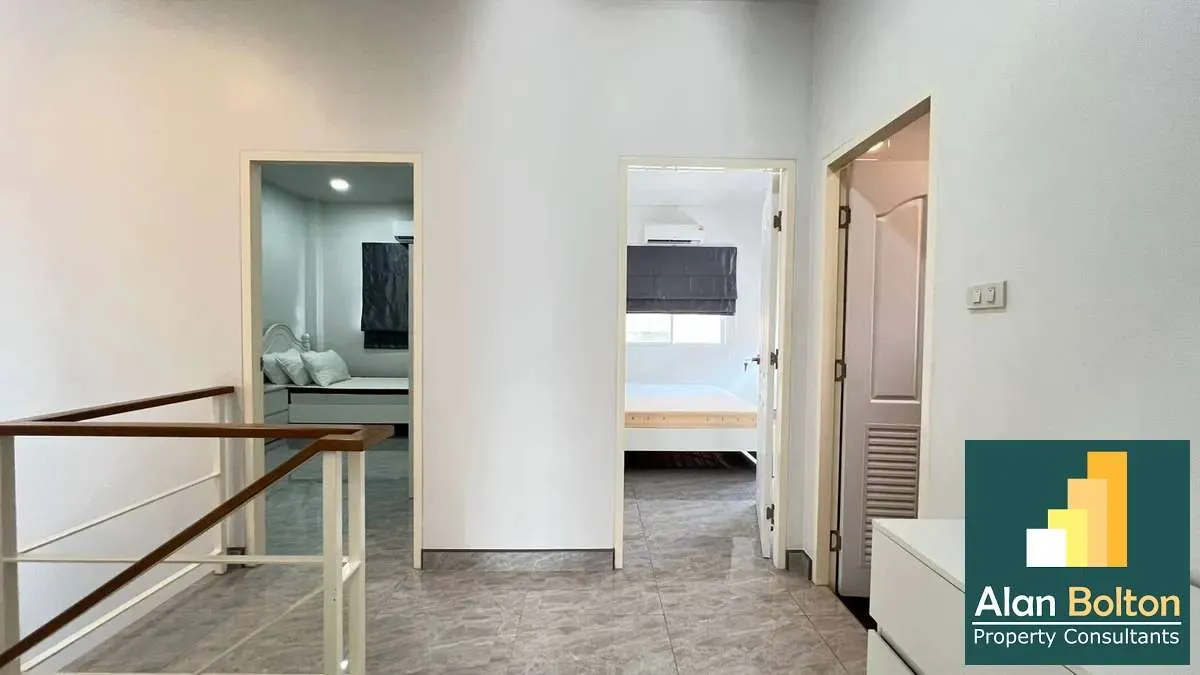 2 Storey House 3 Bedrooms 3 Bathrooms in East Pattaya photo 4
